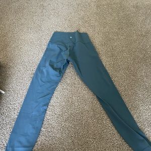 Lululemon wunder under high rise cropped